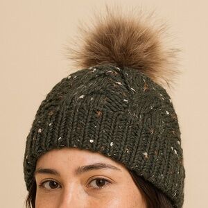 Chunky Knit Pom Beanie 🧶 Cozy Winter Hat | Neutral Speckled Cable Knit
